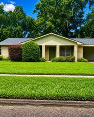 9512 Vienna Ave, Baton Rouge, LA 70810
