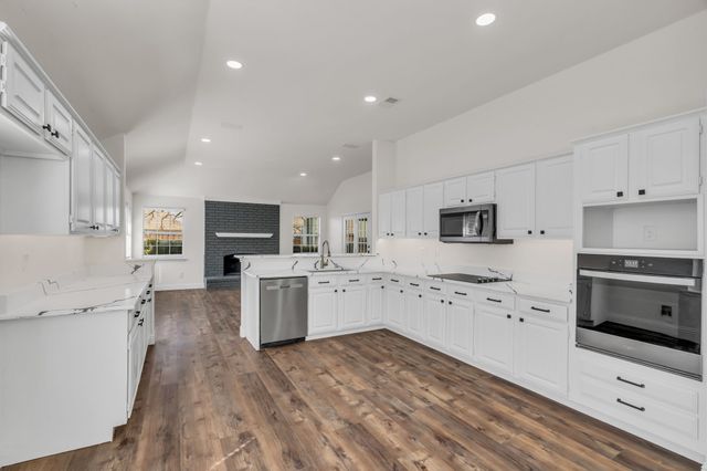 7905 Ember Oaks Drive, North Richland Hills, TX 76182