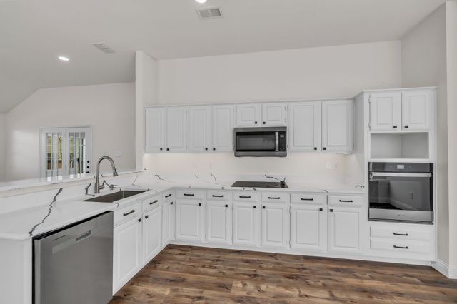 7905 Ember Oaks Drive, North Richland Hills, TX 76182