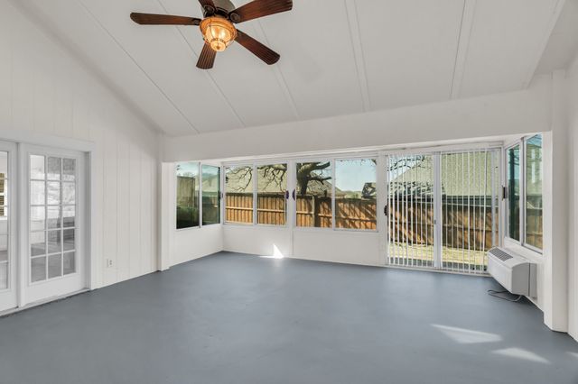 7905 Ember Oaks Drive, North Richland Hills, TX 76182