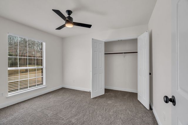 7905 Ember Oaks Drive, North Richland Hills, TX 76182