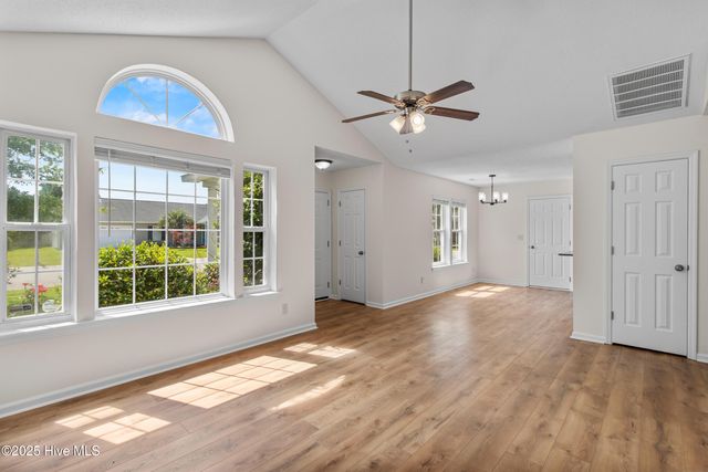5601 W Chop Way, Wilmington, NC 28412