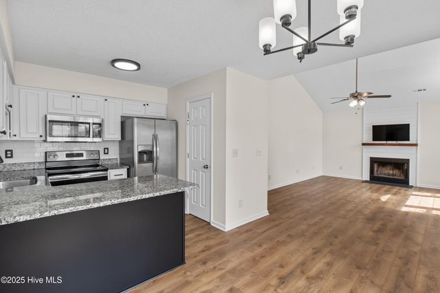 5601 W Chop Way, Wilmington, NC 28412