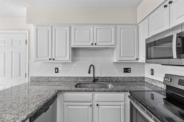 5601 W Chop Way, Wilmington, NC 28412