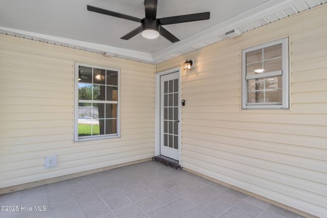5601 W Chop Way, Wilmington, NC 28412