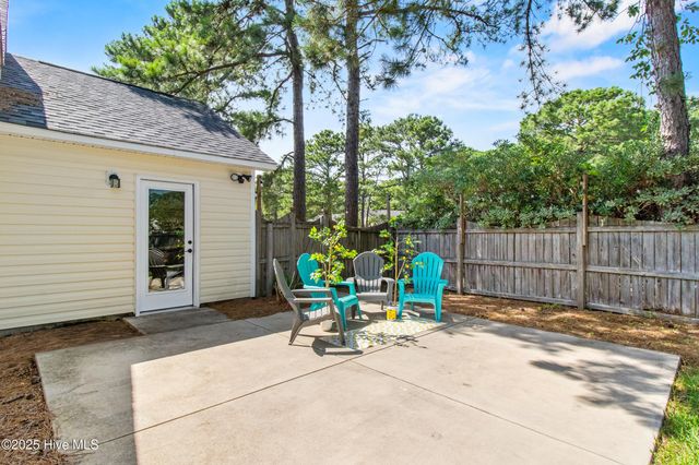 5601 W Chop Way, Wilmington, NC 28412