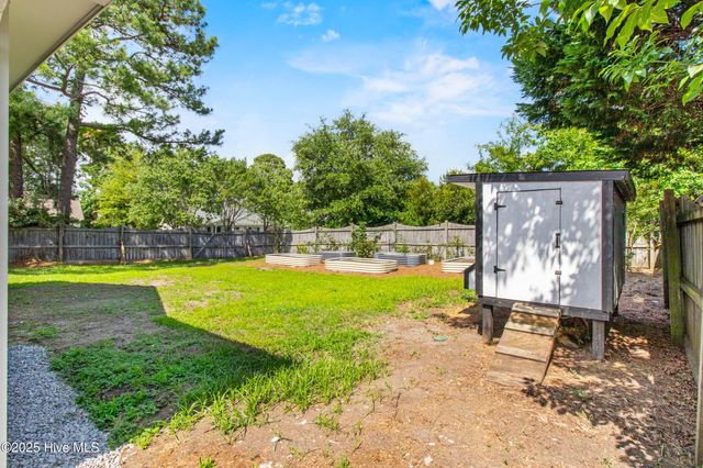 5601 W Chop Way, Wilmington, NC 28412