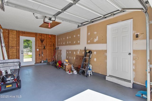 5601 W Chop Way, Wilmington, NC 28412