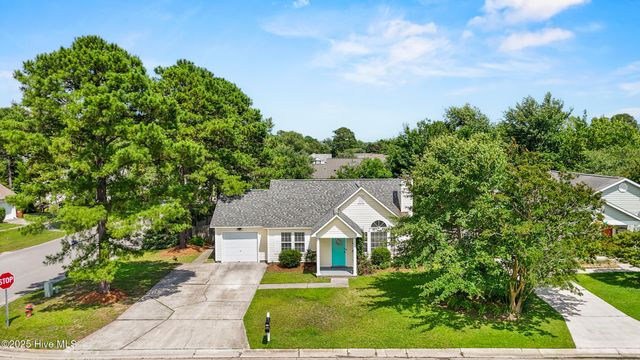 5601 W Chop Way, Wilmington, NC 28412