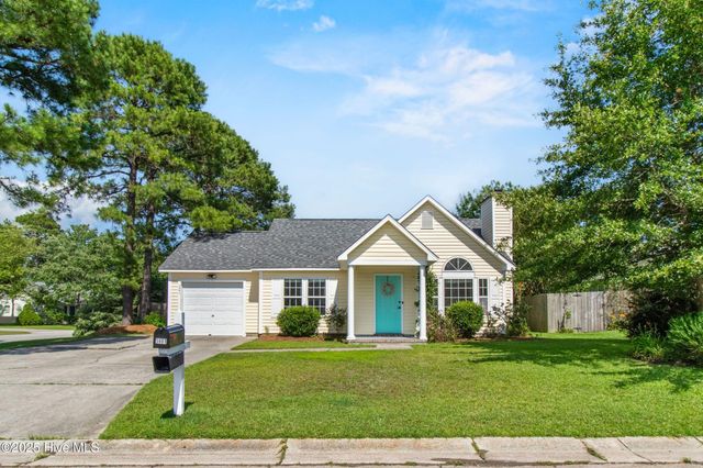 5601 W Chop Way, Wilmington, NC 28412