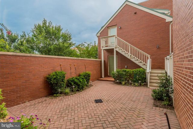 701 MCKENZIE AVE, Alexandria, VA 22301