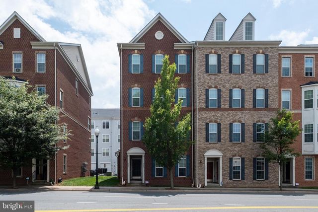 9583 CENTER ST, Manassas, VA 20110