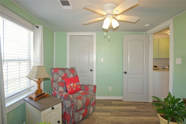 201 Water Street, Whitesboro, TX 76273