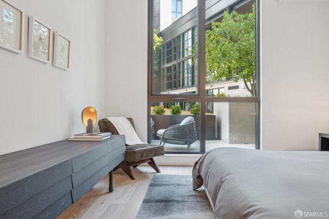 1 Bristol Court 111, San Francisco, CA 94130