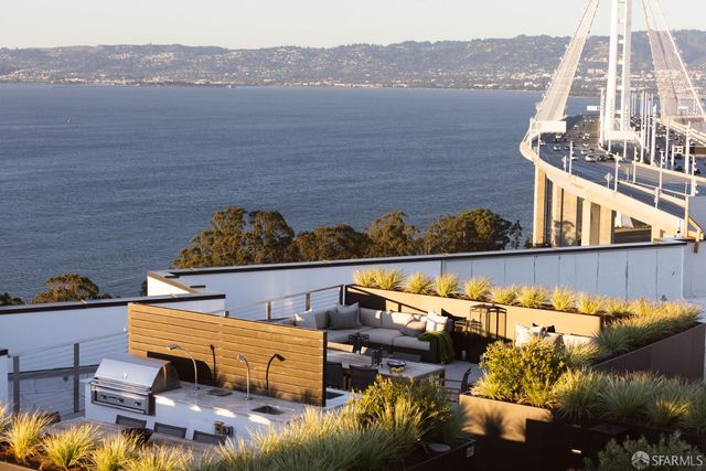 1 Bristol Court 111, San Francisco, CA 94130