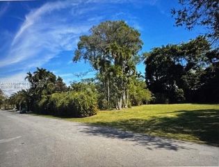 193XX SW 127 CT, Miami, FL 33177