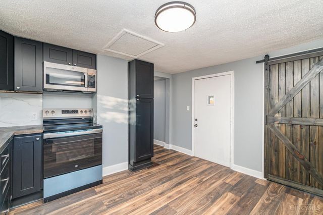 163 Washington Avenue, Glendale, OH 45246