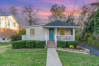 163 Washington Avenue, Glendale, OH 45246