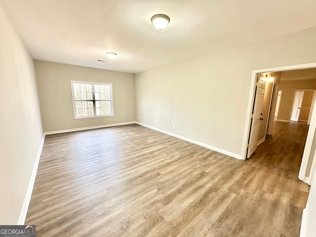 115 Blue Grass Way, Oxford, GA 30054