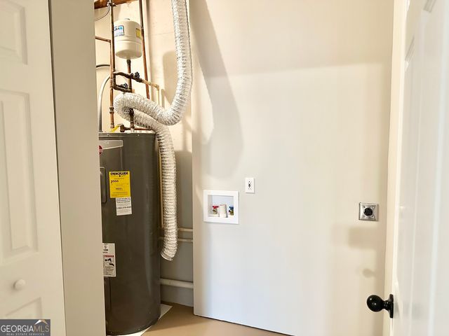 115 Blue Grass Way, Oxford, GA 30054