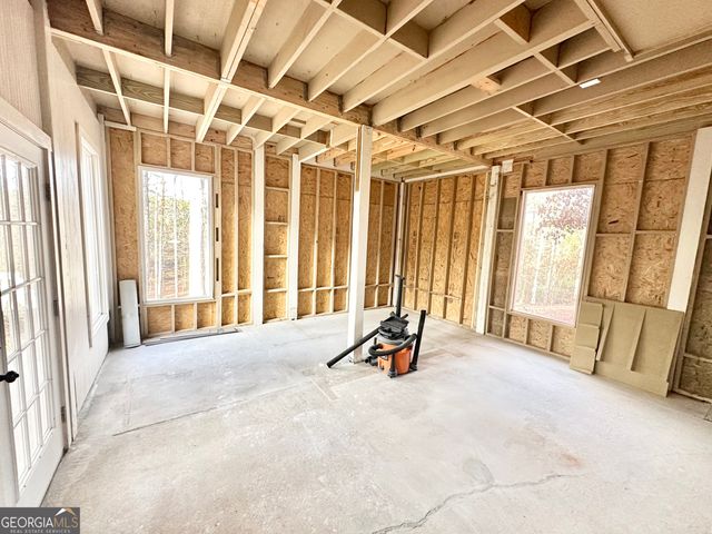 115 Blue Grass Way, Oxford, GA 30054