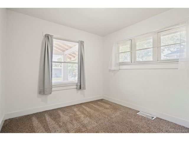 2918 W 2nd Ave, Denver, CO 80219