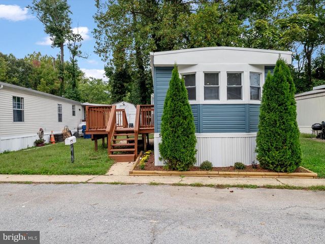 9402 BEECH PARK ST, Capitol Heights, MD 20743