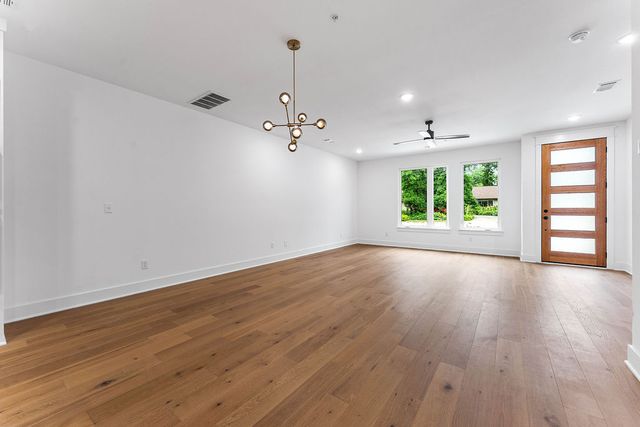 4114 W Olive Street, Rogers, AR 72756