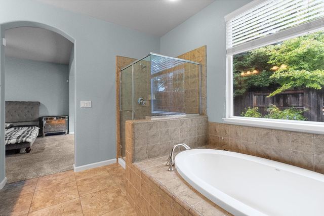 2008 Laneworth Ln, Roseville, CA 95747