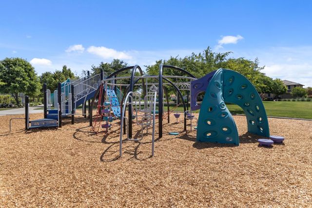 2008 Laneworth Ln, Roseville, CA 95747