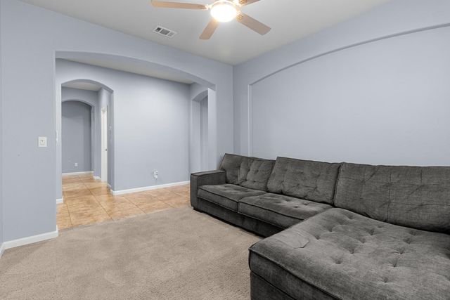 2008 Laneworth Ln, Roseville, CA 95747