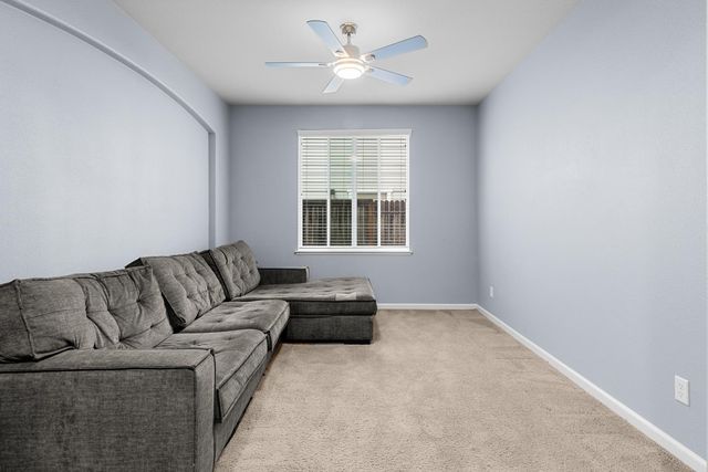 2008 Laneworth Ln, Roseville, CA 95747