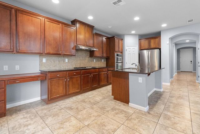 2008 Laneworth Ln, Roseville, CA 95747