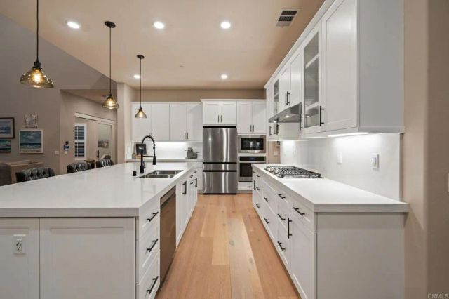 2911 Side Saddle Lane, Escondido, CA 92029