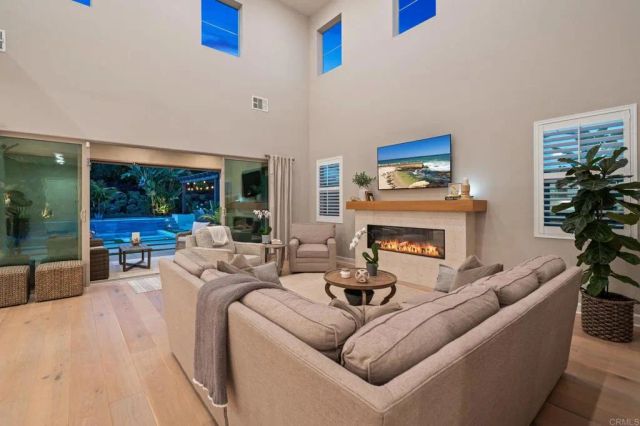 2911 Side Saddle Lane, Escondido, CA 92029