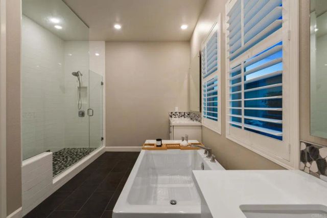 2911 Side Saddle Lane, Escondido, CA 92029