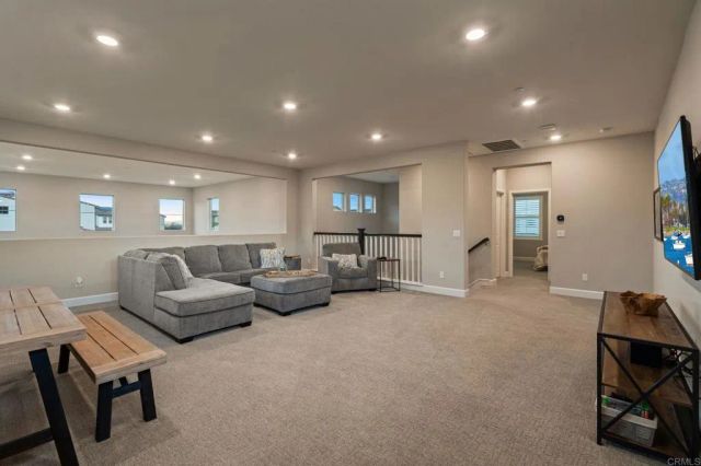 2911 Side Saddle Lane, Escondido, CA 92029