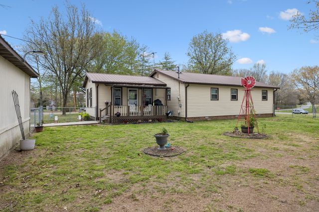 687 Cindy Hollow Rd, Estill Springs, TN 37330