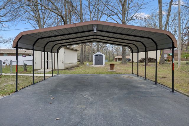 687 Cindy Hollow Rd, Estill Springs, TN 37330