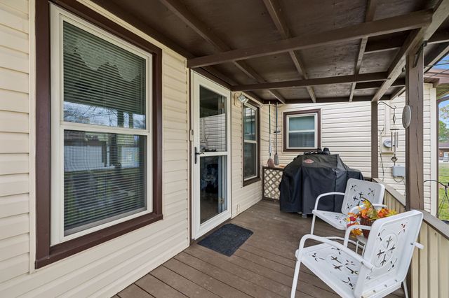 687 Cindy Hollow Rd, Estill Springs, TN 37330