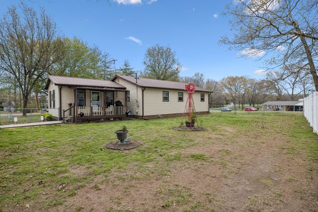 687 Cindy Hollow Rd, Estill Springs, TN 37330