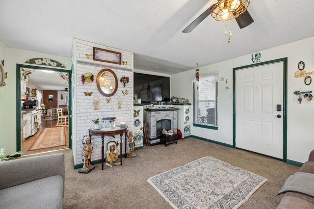 687 Cindy Hollow Rd, Estill Springs, TN 37330
