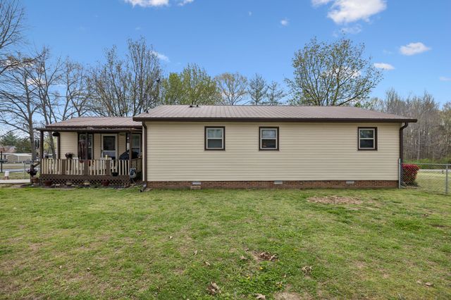 687 Cindy Hollow Rd, Estill Springs, TN 37330