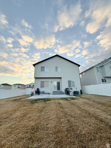 3676 N BROWNING ST, Eagle Mountain, UT 84005