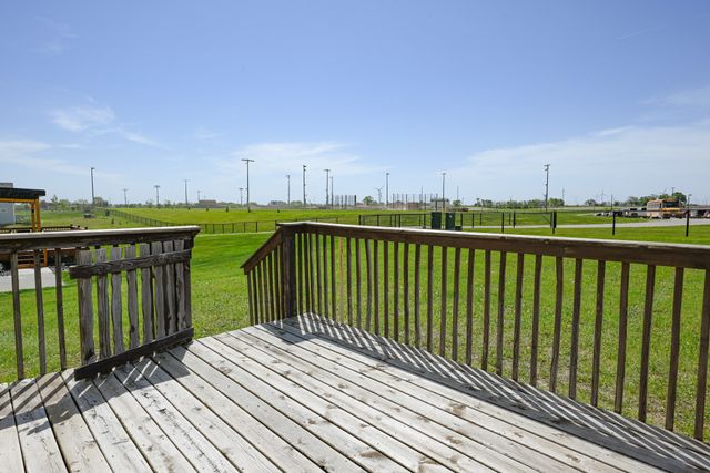1320 NE 2nd Street, Stuart, IA 50250