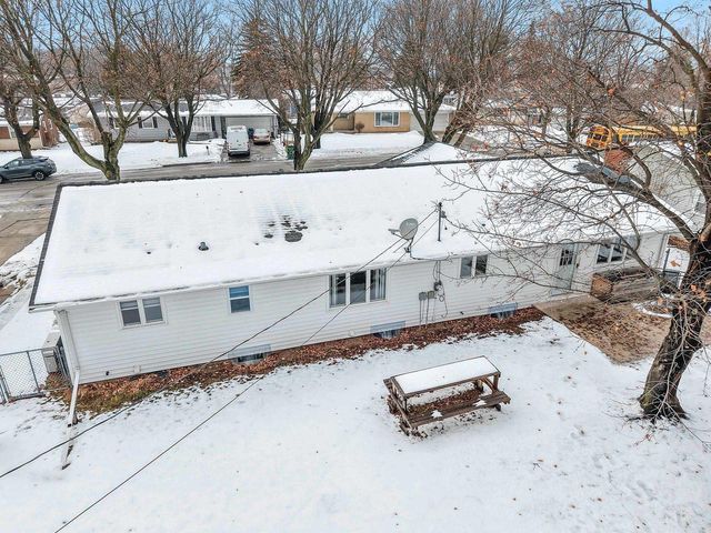 1159 MICHALINE DRIVE, Green Bay, WI 54304