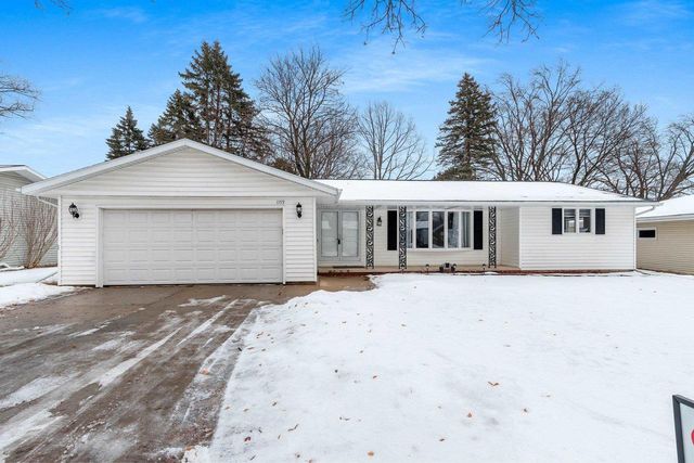 1159 MICHALINE DRIVE, Green Bay, WI 54304