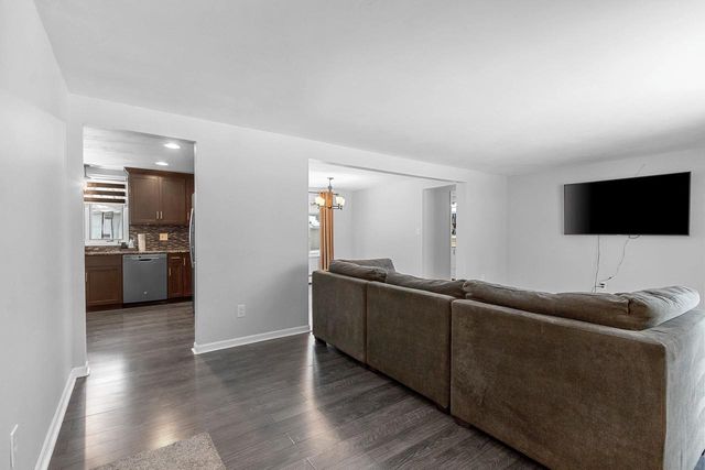 1159 MICHALINE DRIVE, Green Bay, WI 54304