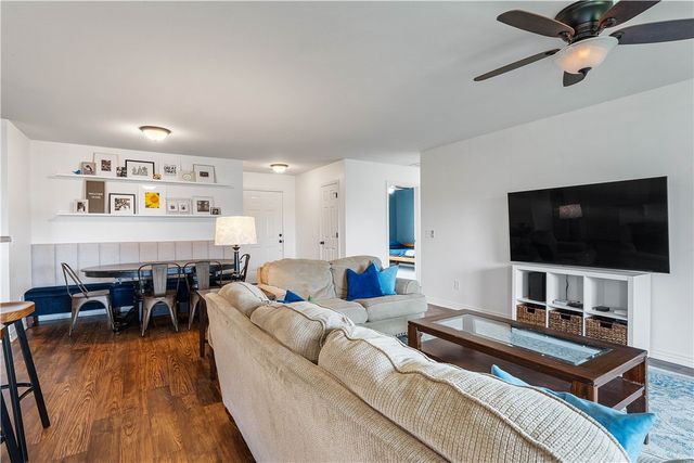 1461 General Parson Drive, Prairie Grove, AR 72753