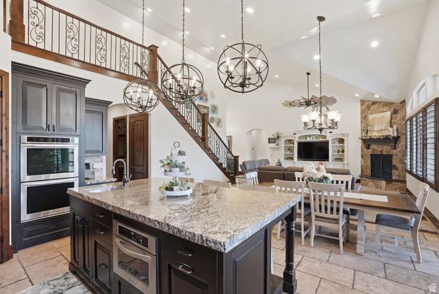 3317 W TUCANNON CV, Bluffdale, UT 84065